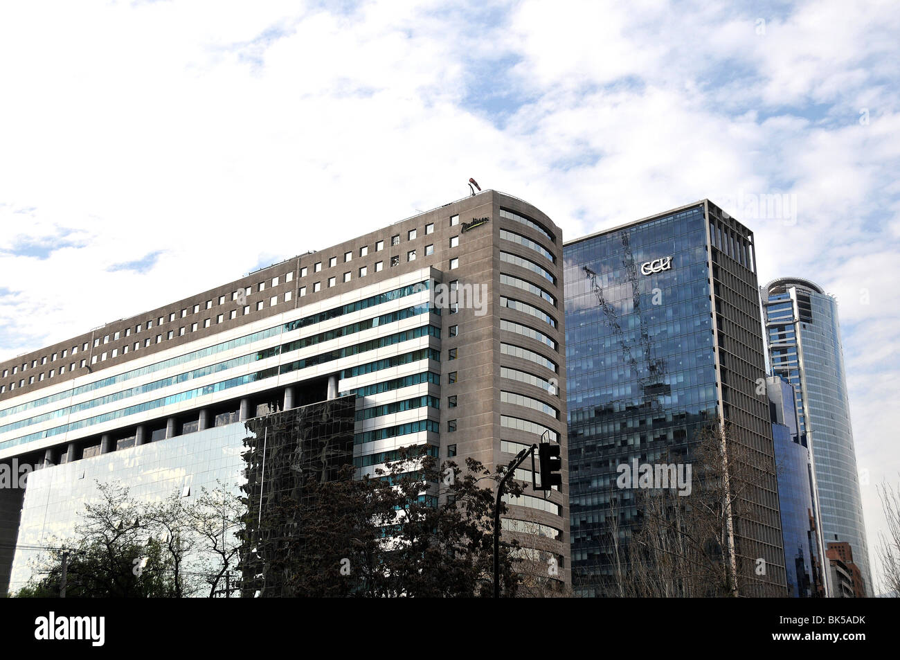 Edifici moderni, Hotel Radisson, Santiago del Cile Foto Stock