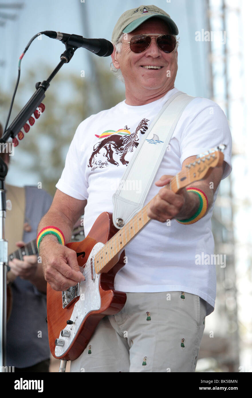 Jimmy Buffet esegue a Bonnaroo. Foto Stock