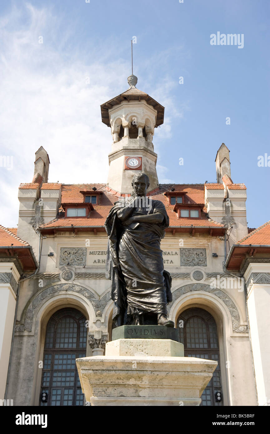 Piata Ovidiu, la piazza centrale del vecchio quartiere, Constanta, Romania, Europa Foto Stock