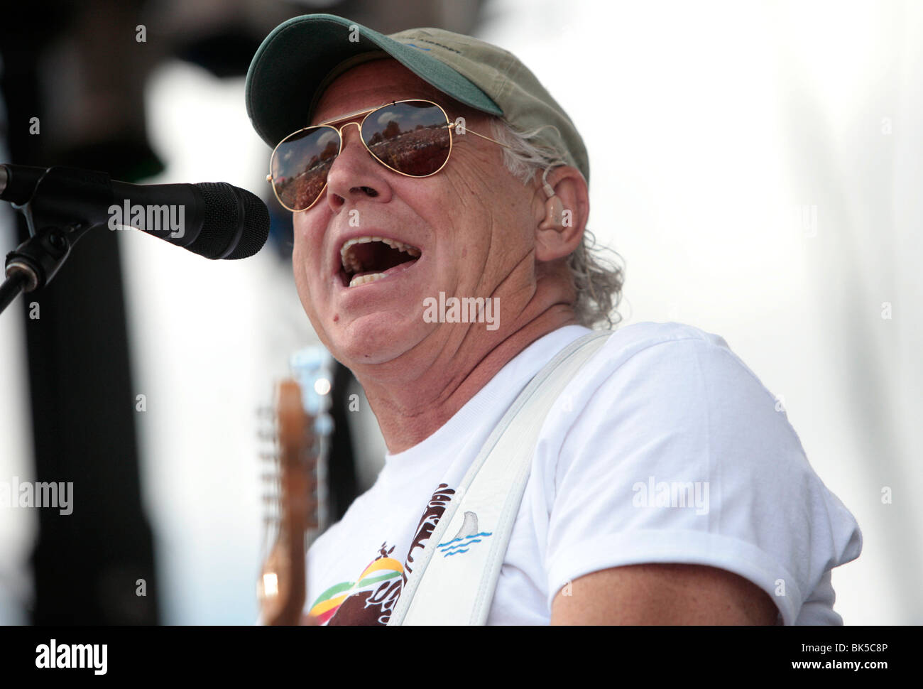 Jimmy Buffet esegue a Bonnaroo. Foto Stock