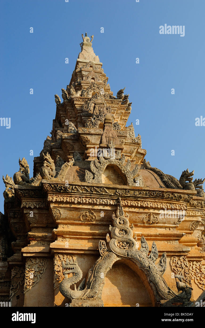 Wat Phra That Lampang Luang, Thailandia, Sud-est asiatico Foto Stock