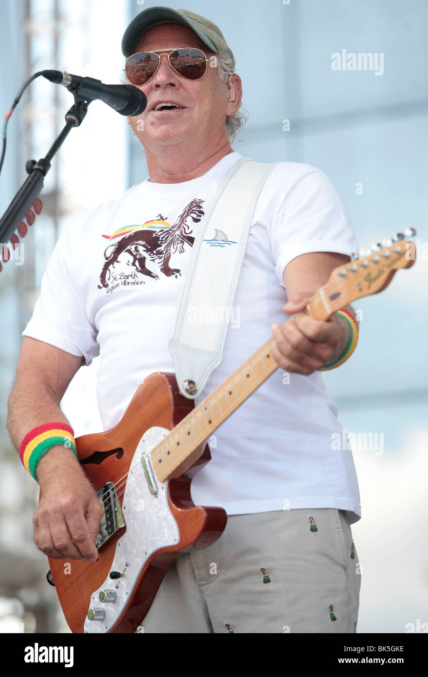 Jimmy Buffet esegue a Bonnaroo. Foto Stock