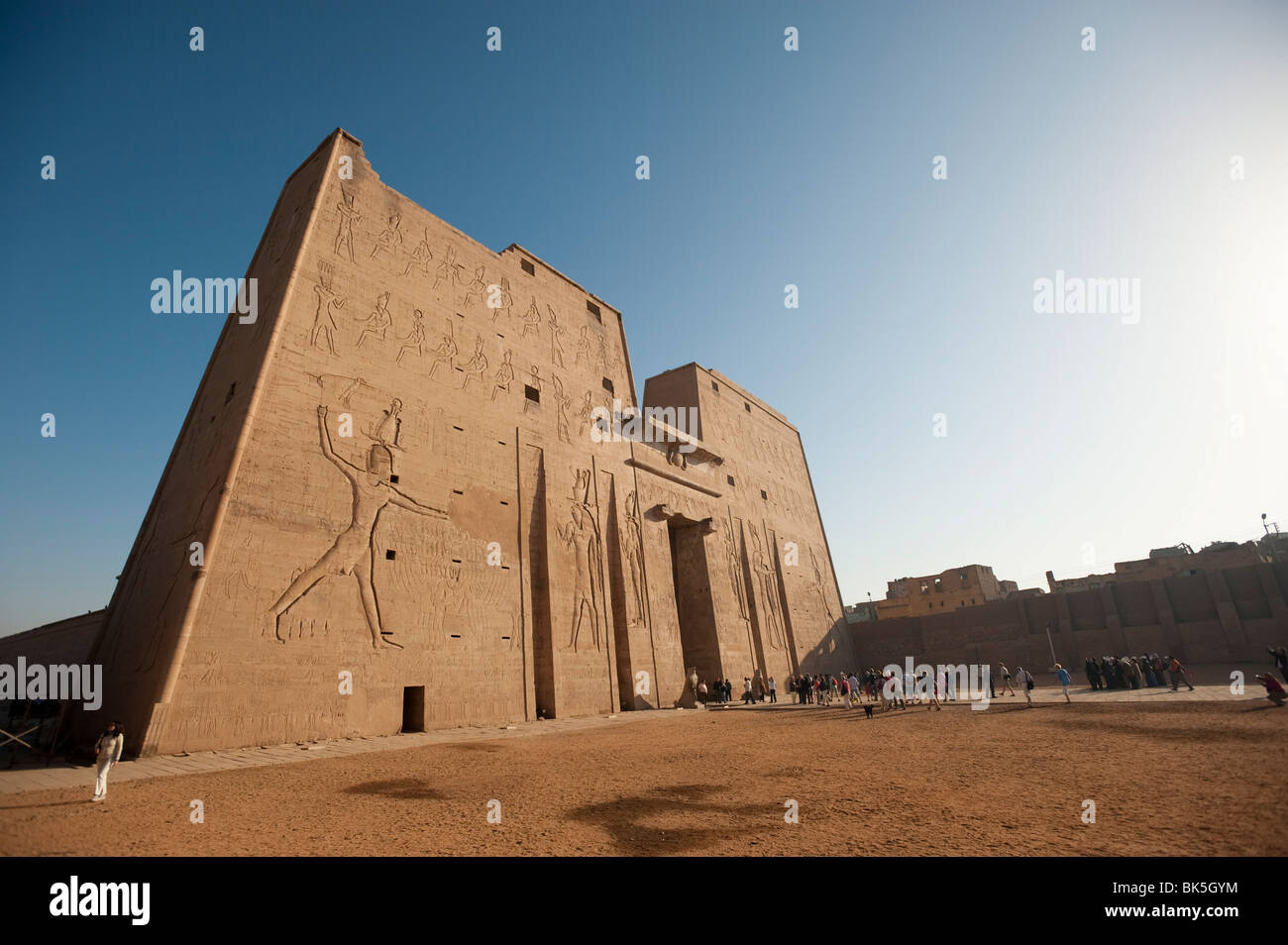 Tempio di Edfu, Egitto, Africa Settentrionale, Africa Foto Stock