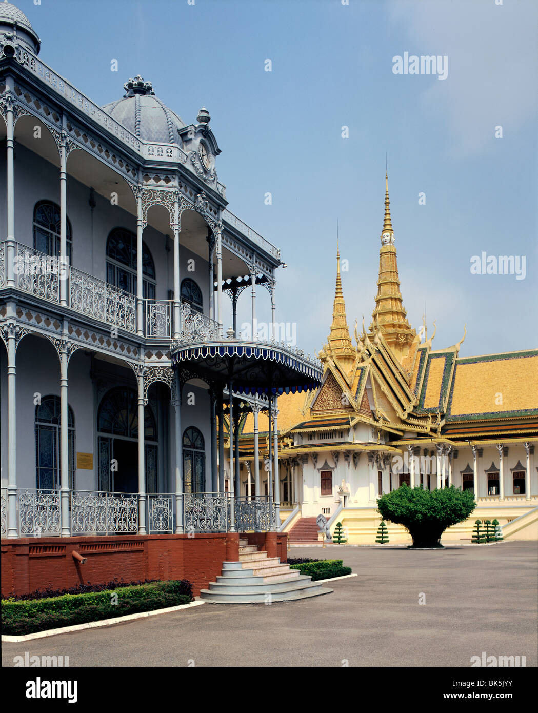 Il Palazzo Reale di Phnom Penh, Cambogia, Indocina, Asia sud-orientale, Asia Foto Stock