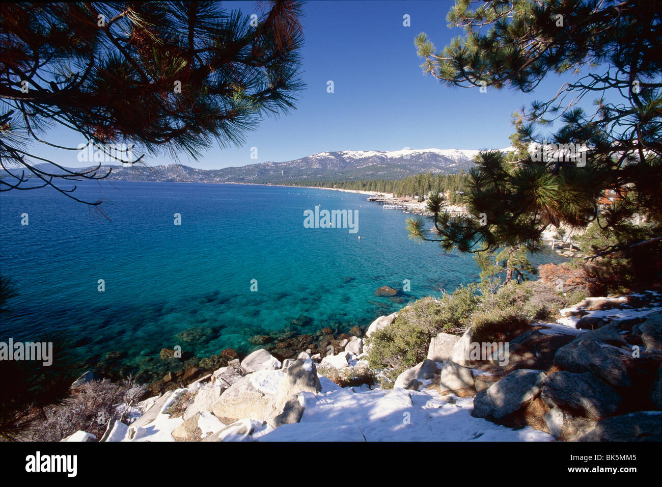 Angolo di Alta Vista della Baia di cristallo, Lake Tahoe, Nevada lato Foto Stock