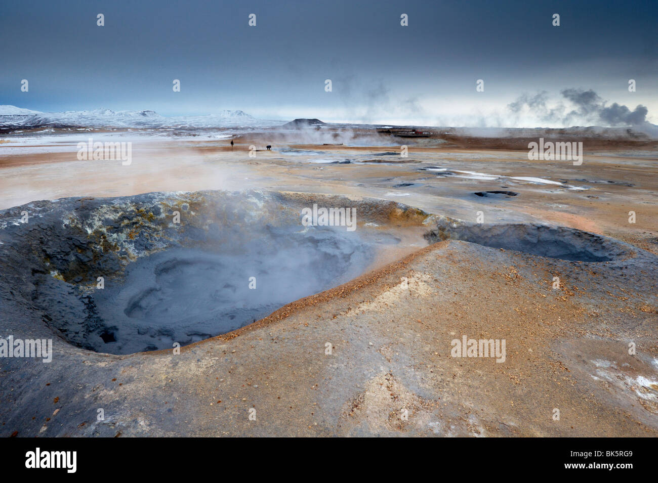 Mudpots a Namaskard area geotermica (Namafjall-Hverarond), nei pressi del Lago Myvatn e Reykjahlid, Nord Islanda Islanda Foto Stock