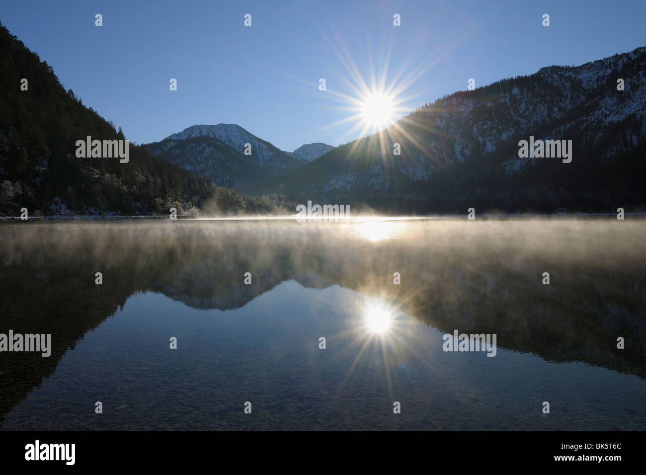 Il lago Plansee presso Sunrise, Tirolo, Austria Foto Stock