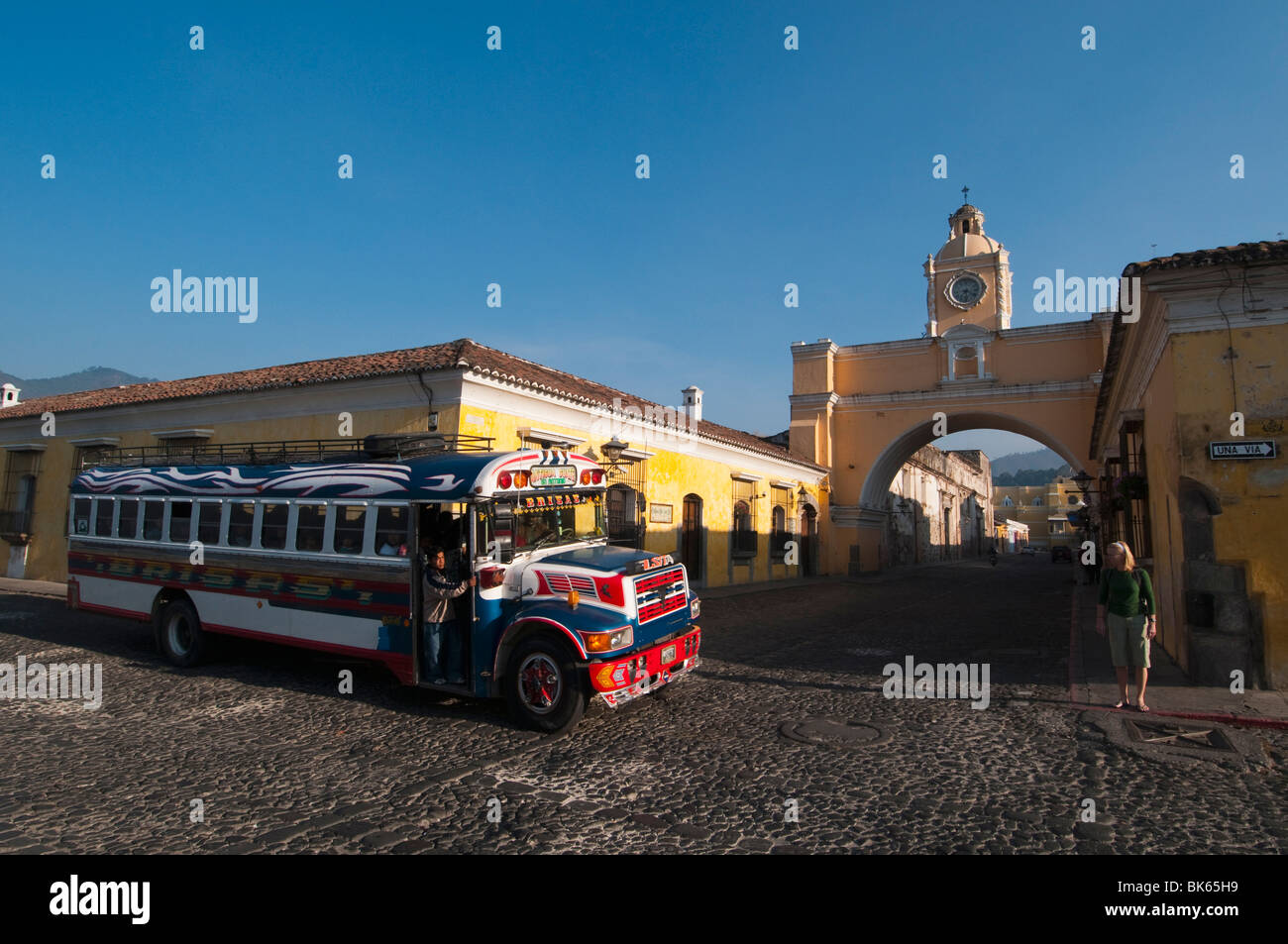Santa Catalina Arch, Antigua, Sito Patrimonio Mondiale dell'UNESCO, Guatemala, America Centrale Foto Stock