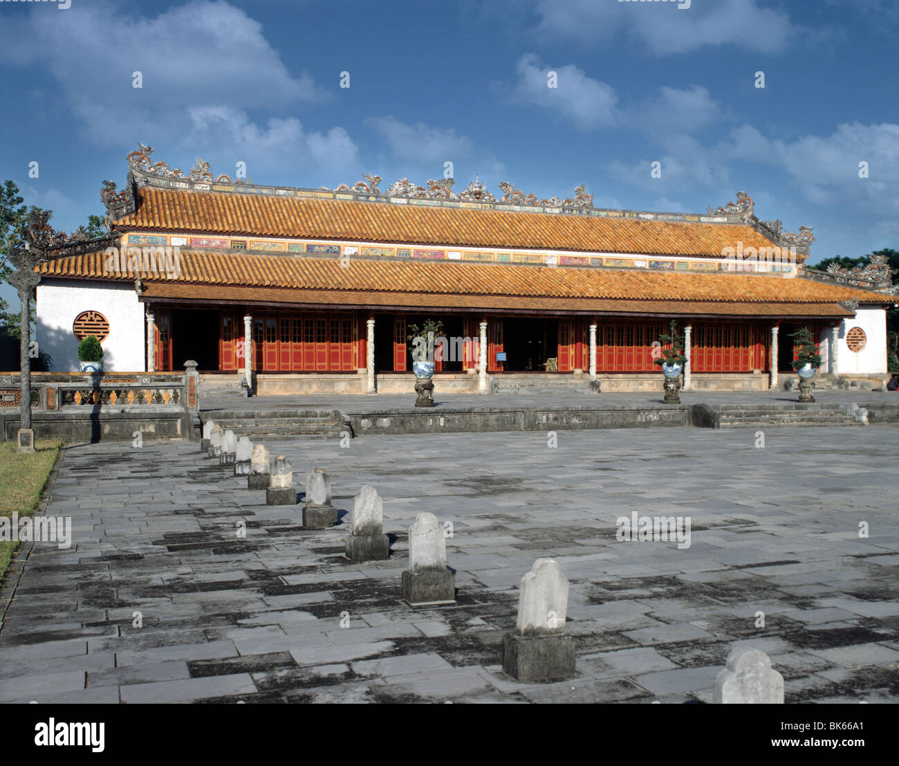 Il Trono Hall, la cittadella di Hue, Vietnam, Indocina, Asia sud-orientale, Asia Foto Stock