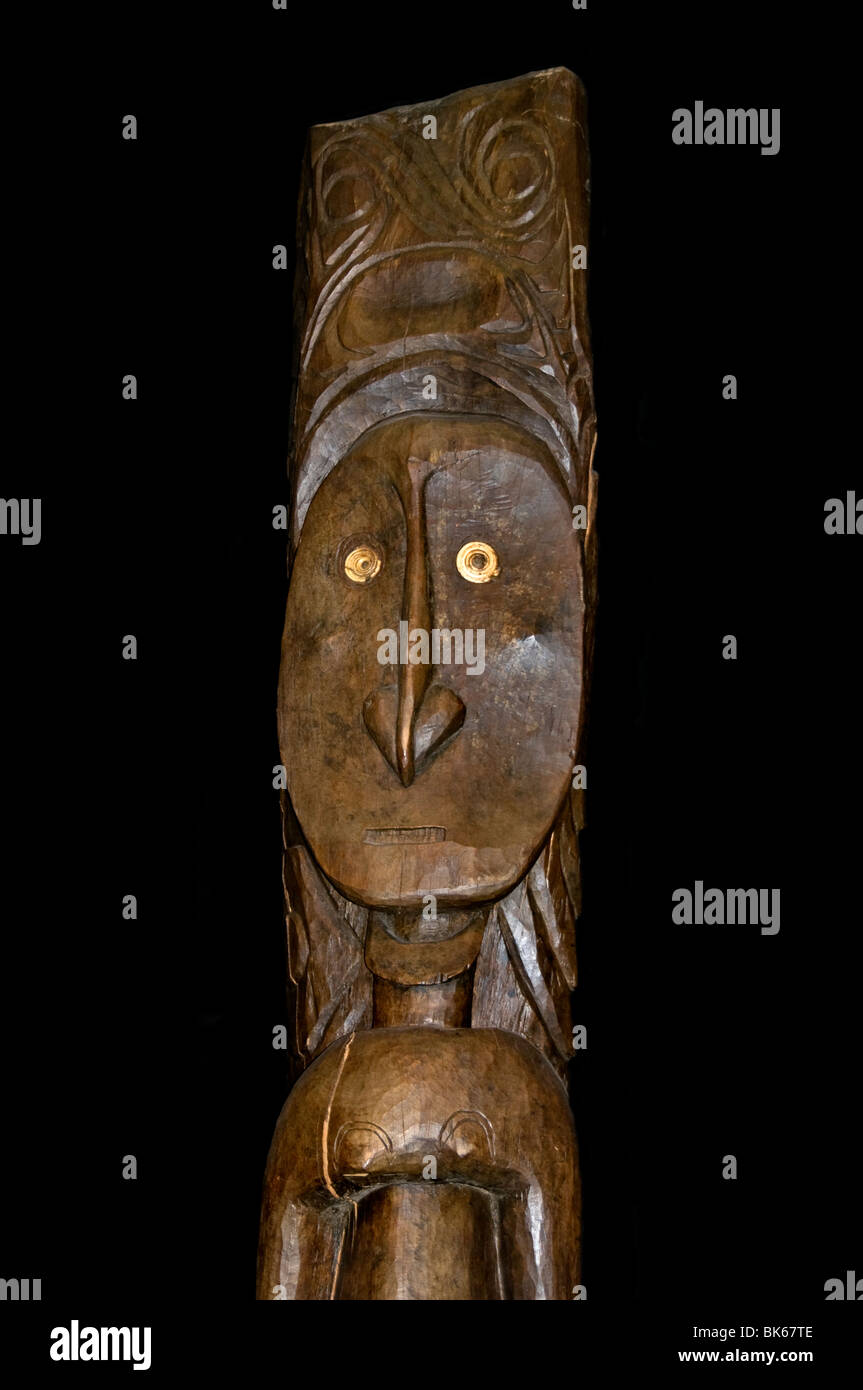 Sepik Papua Nuova Guinea scultura in legno Legno Foto Stock