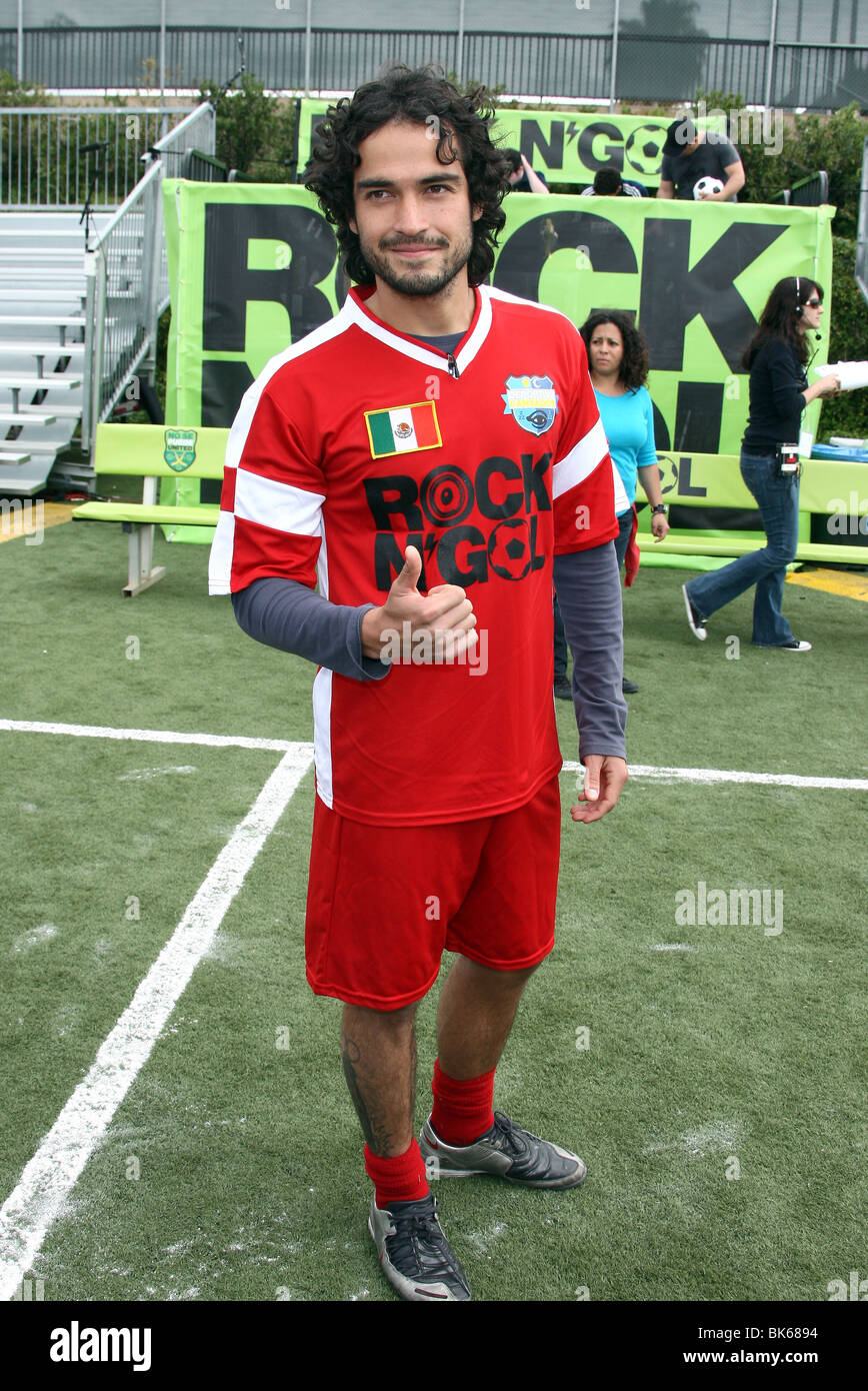 ALFONSO HERRERA AKA PONCHO ROCK N GOL MTV TR3S INAUGURA LA COPPA DEL MONDO TV SPECIAL CARSON LOS ANGELES CA USA 31 Marzo 2010 Foto Stock