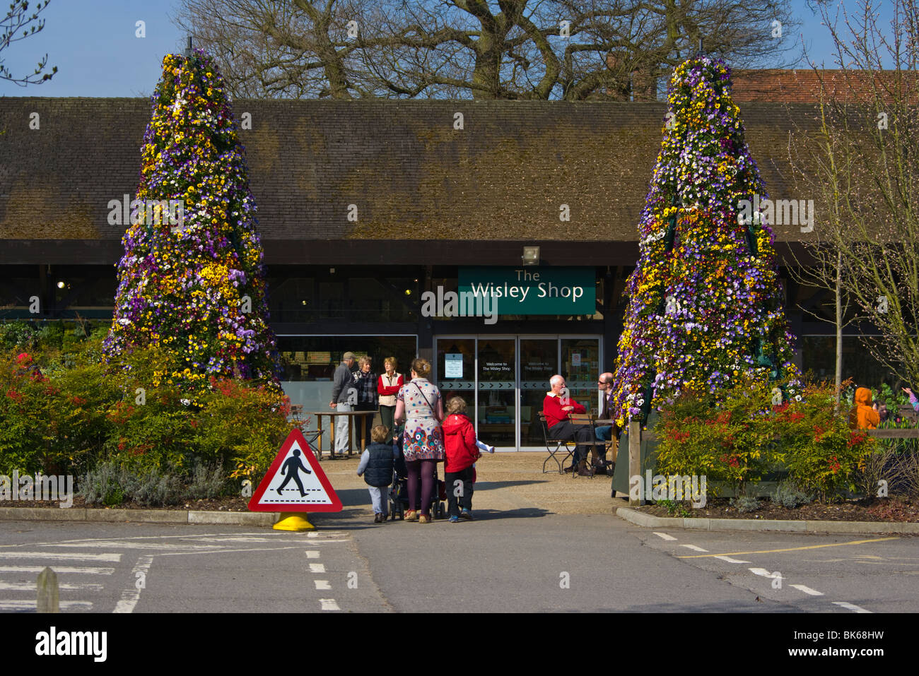L'ingresso alla RHS Wisley Gardens Surrey Foto Stock