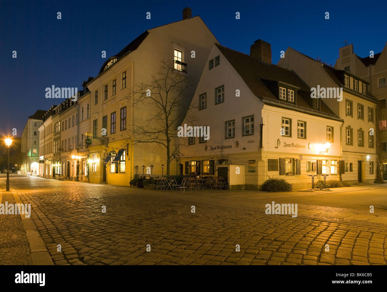 Nikolaiviertel, Propststrasse con Zum Nussbaum ristorante, Berlino, Germania Foto Stock