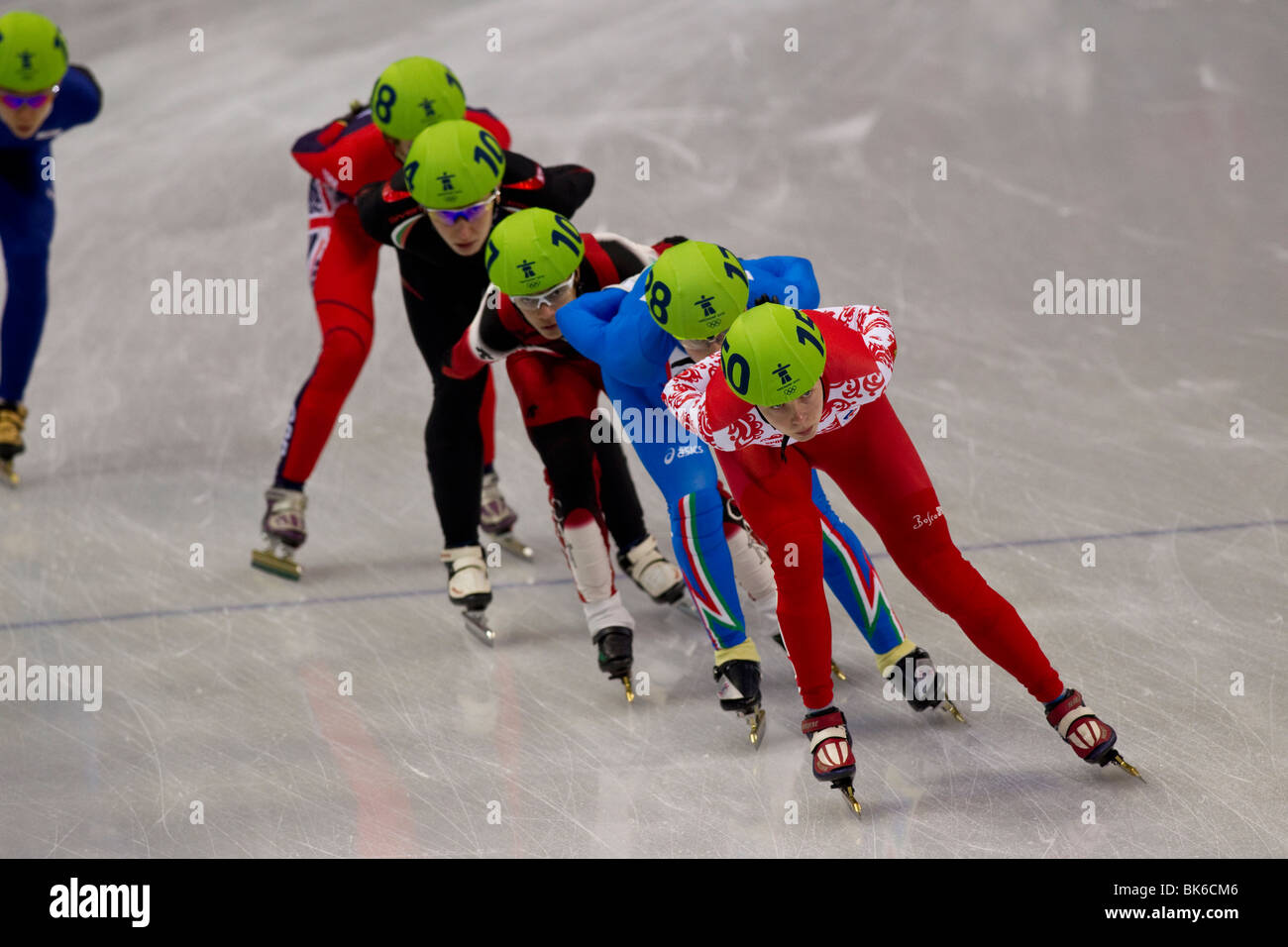 Concorrenti nel 1000m Short Track pattinaggio di velocità degli eventi presso il 2010 Giochi Olimpici Invernali Foto Stock