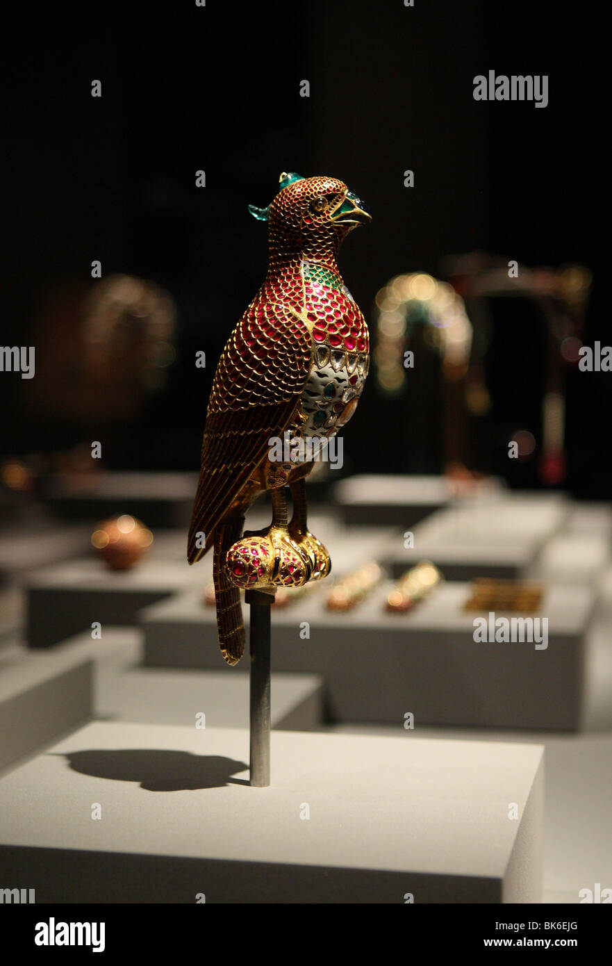 La scultura di un falco in il Museo di Arte Islamica, MIA, Doha, Foto Stock