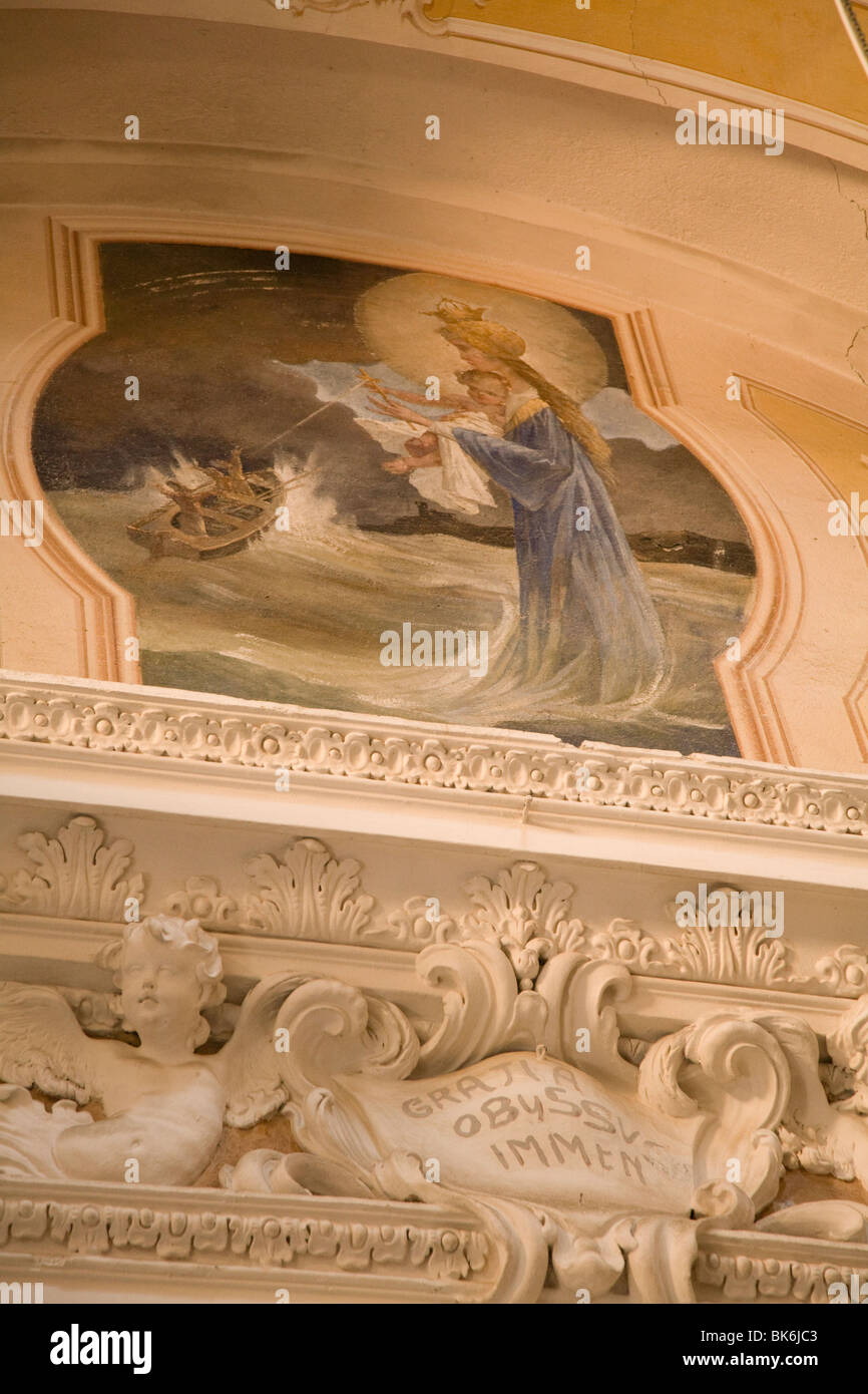 L' oratorio della Confraternita dei Neri (uomini neri) in Monterosso al Mar, Liguria, Foto Stock
