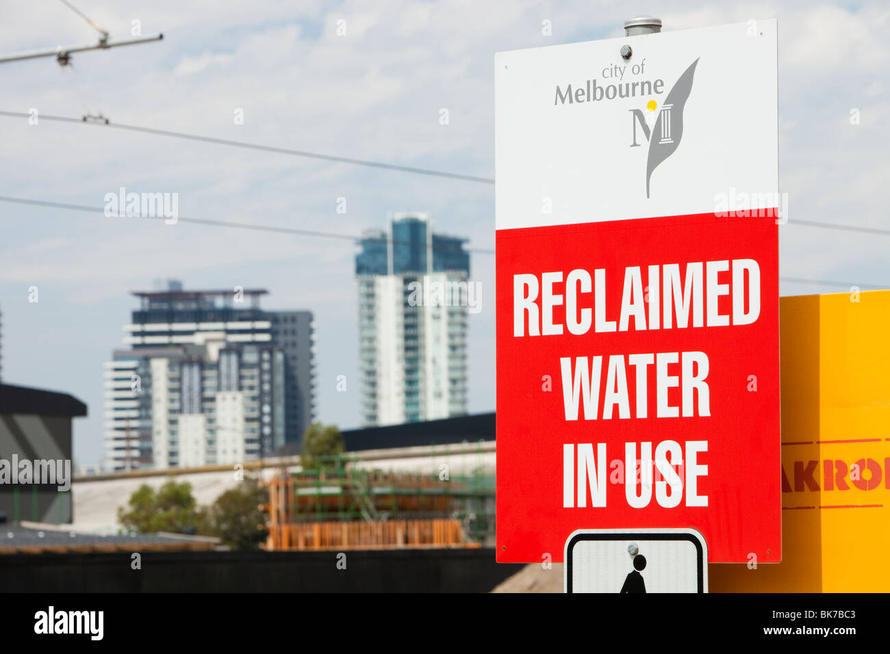 Segni di Melbourne circa rigenerate utilizzo dell'acqua, a causa della siccità in corso. Foto Stock