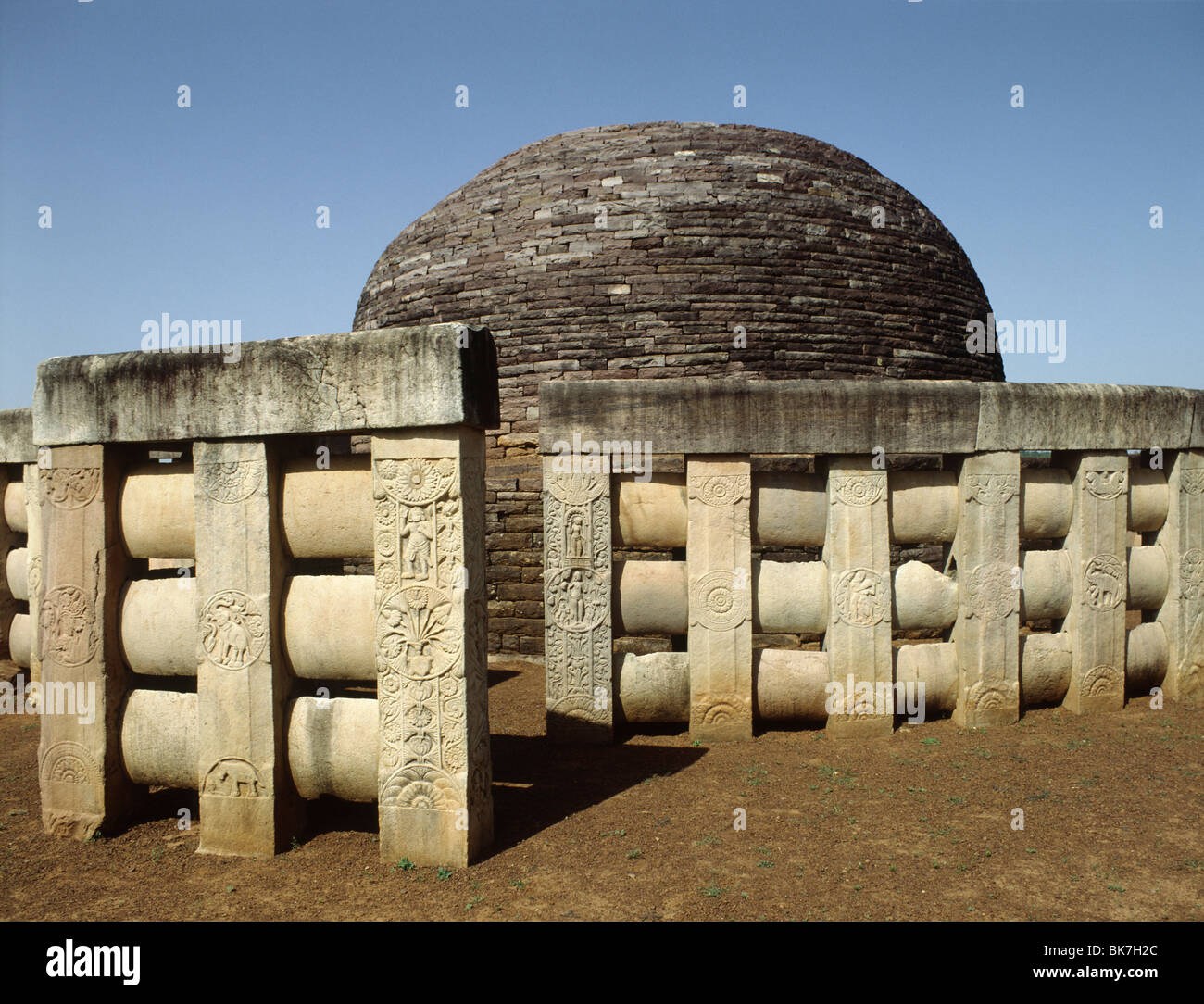 Stupa n. 2, Sanchi, Sito Patrimonio Mondiale dell'UNESCO, Madhya Pradesh, India, Asia Foto Stock