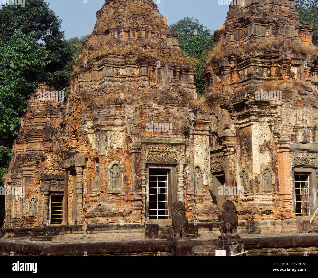 Lolei databili tra la fine del IX secolo, Roluos, vicino a Siem Reap, Cambogia, Indocina, Asia sud-orientale, Asia Foto Stock