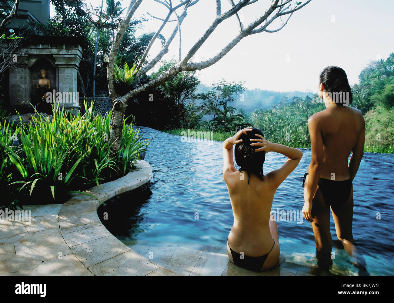 La piscina a Kirana Spa, Ubud, Bali, Indonesia, Asia sud-orientale, Asia Foto Stock
