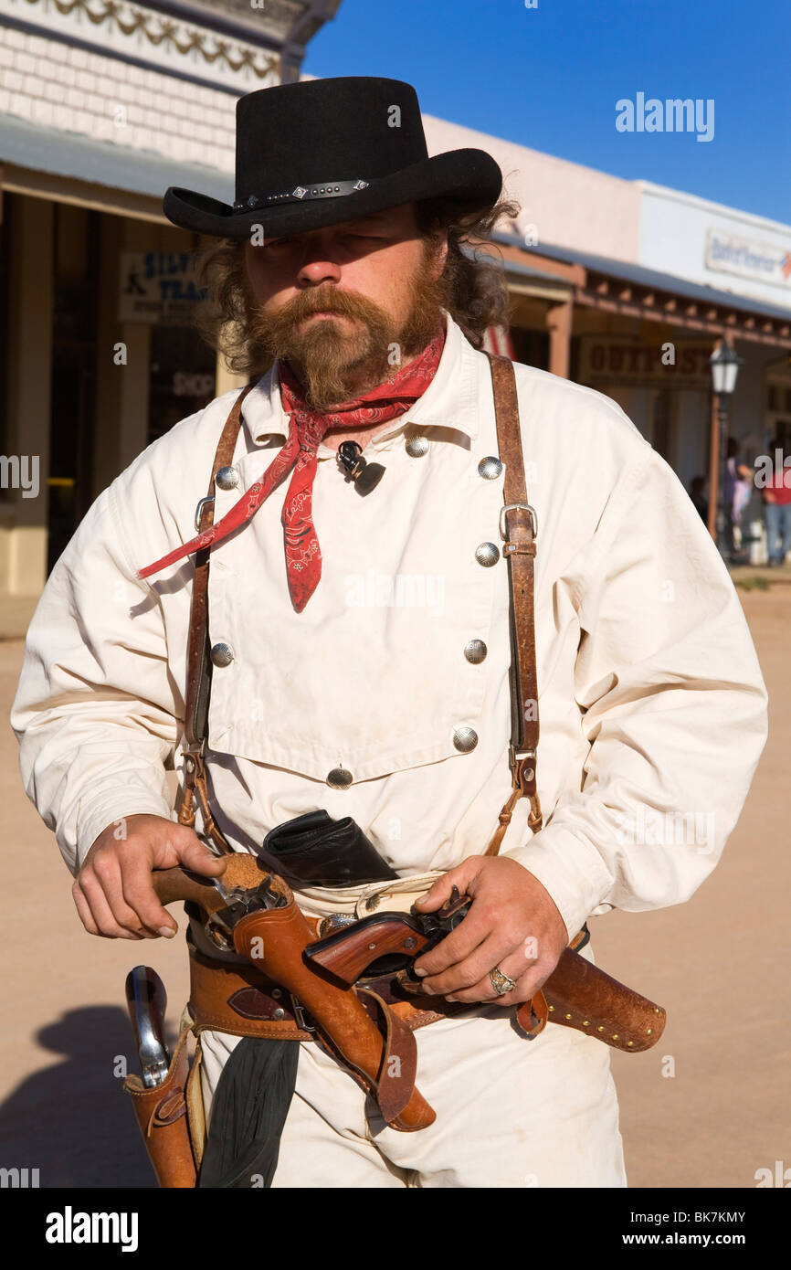 Cowboy attore, oggetto contrassegnato per la rimozione definitiva, Cochise County, Arizona, Stati Uniti d'America, America del Nord Foto Stock