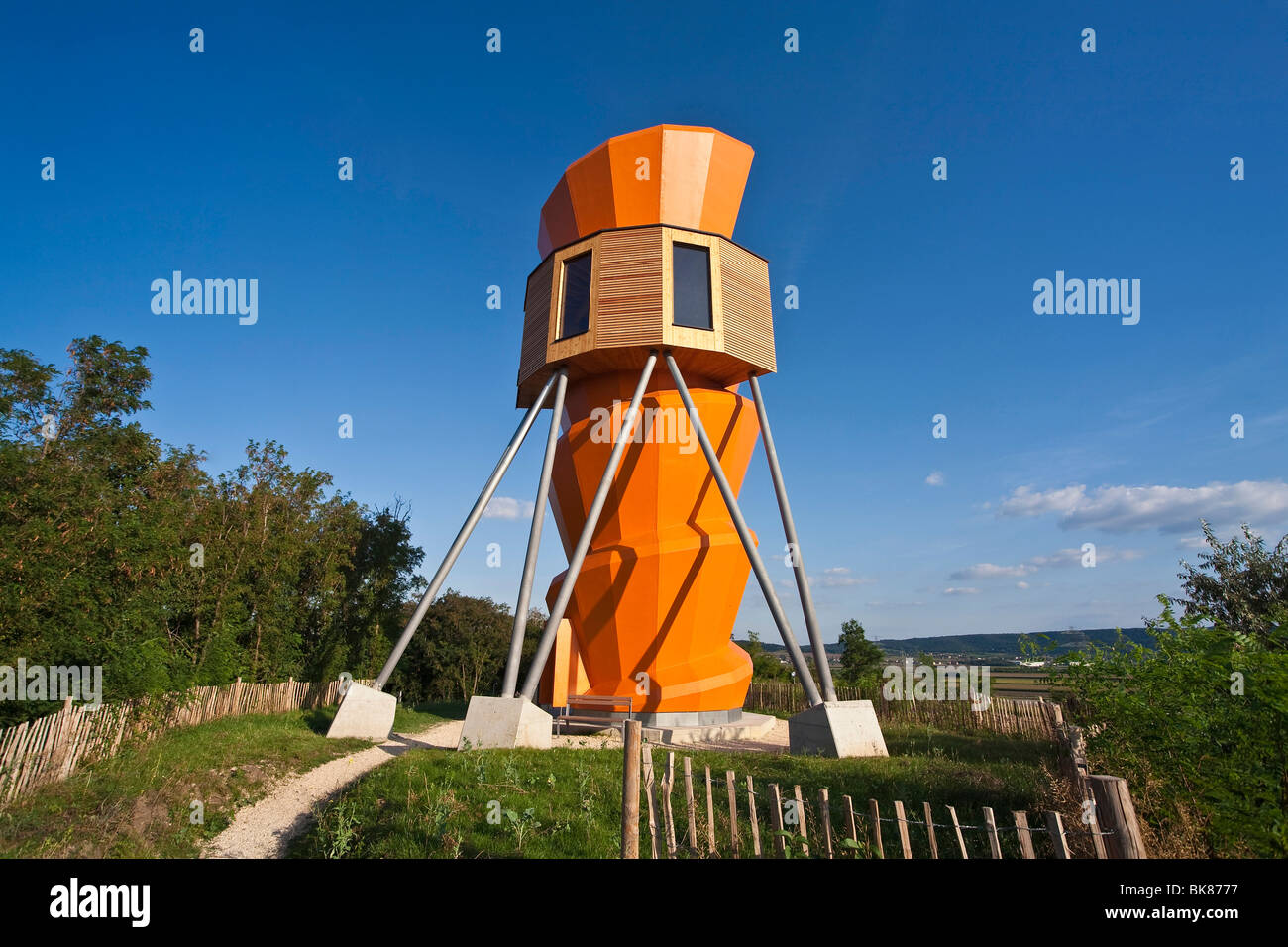 Torre di osservazione di fossili nel mondo Stetten, Weinviertel, Vino trimestre, Austria Inferiore, Austria, Europa Foto Stock