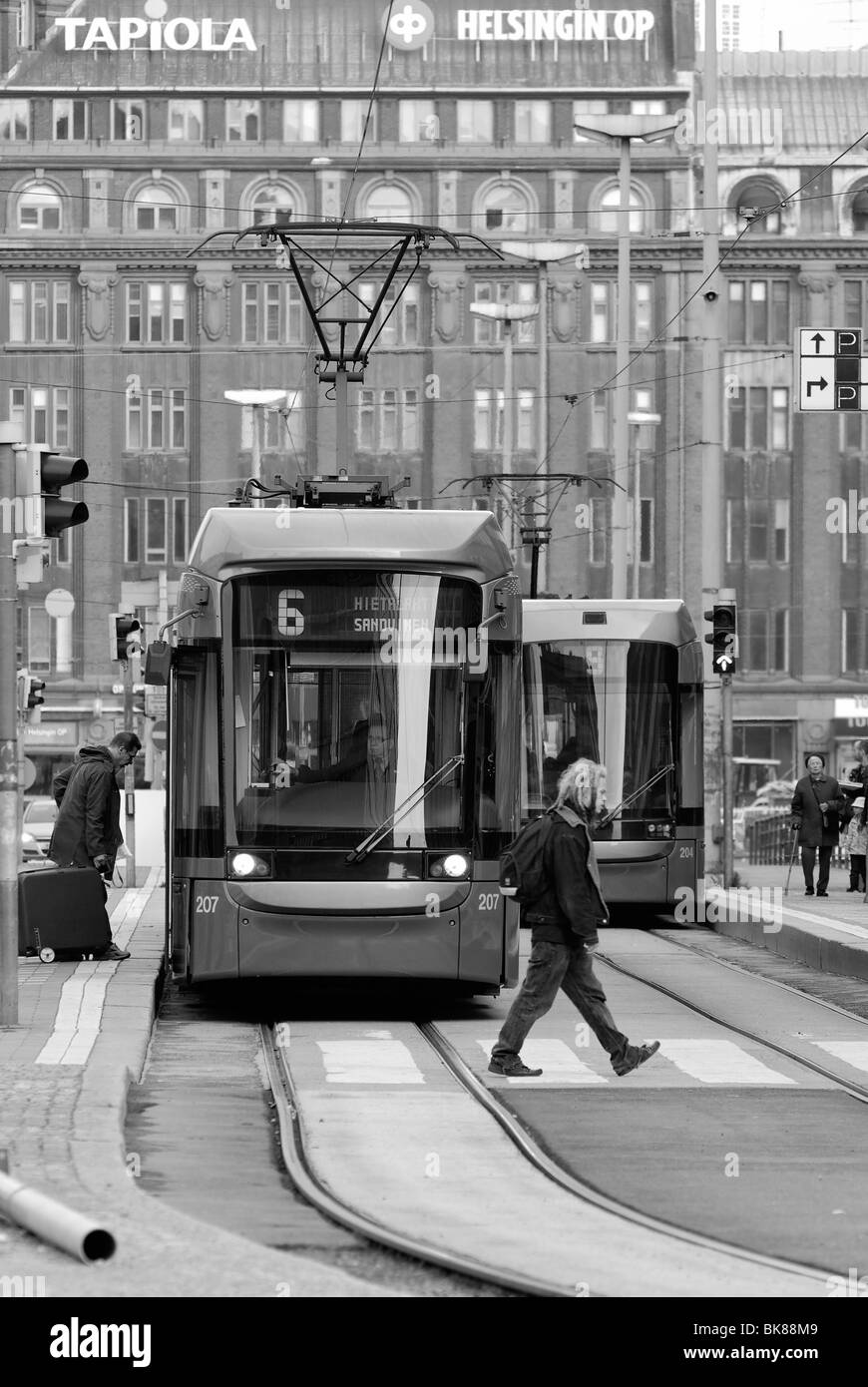 Il trasporto urbano - linea tranviaria. Helsinki, Finlandia Foto Stock