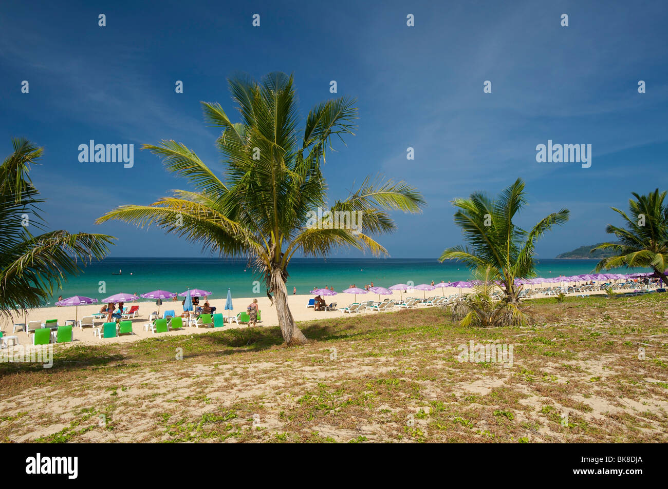 Karon Beach, sull'Isola di Phuket, Thailandia, Asia Foto Stock