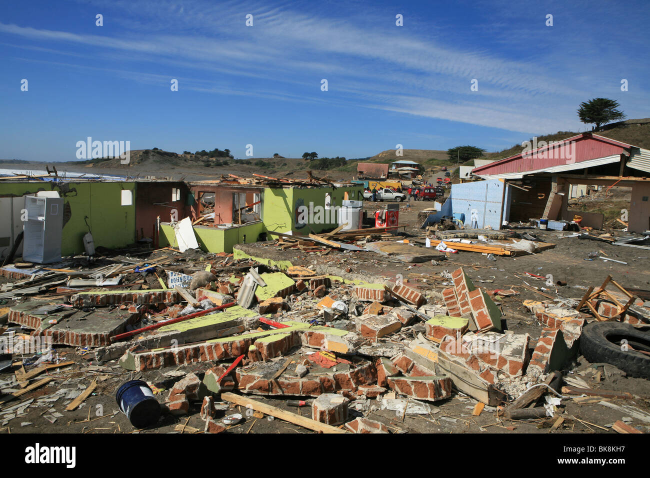 Case distrutte dal terremoto e dallo tsunami in Cile Foto Stock