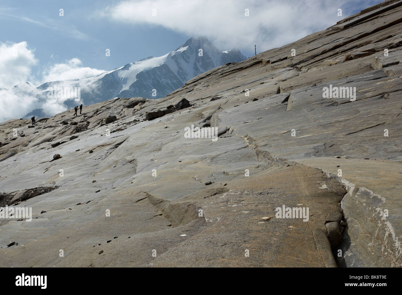 Solcatura glaciale, Wasserfallwinkel ghiacciaio, Monte Grossglockner, Carinzia, Austria, Europa Foto Stock