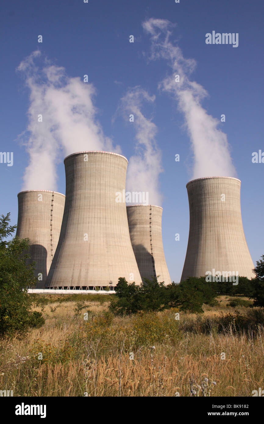 Mochovce centrale nucleare a Okres Levice, 120 km da Bratislava, Slovacchia, Europa Foto Stock