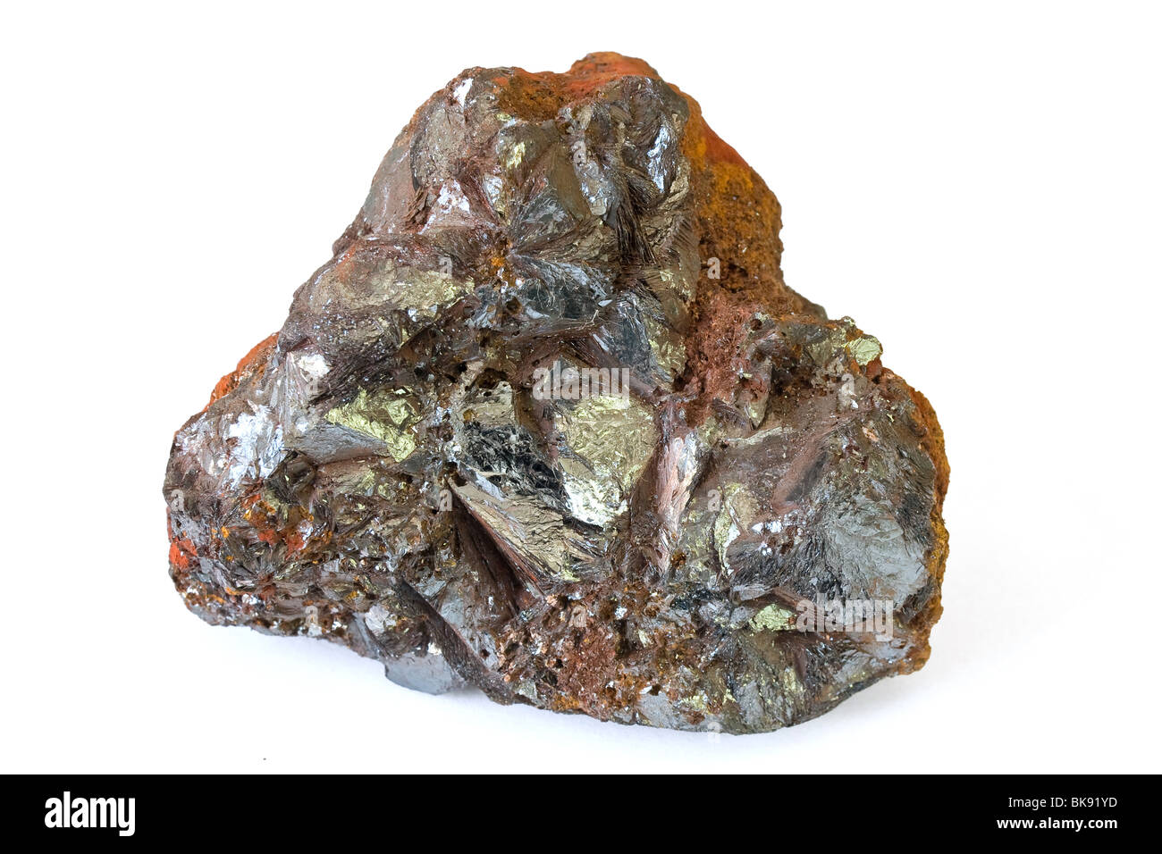 Minerali ematite dall'isola d'Elba isolati su sfondo bianco Foto Stock
