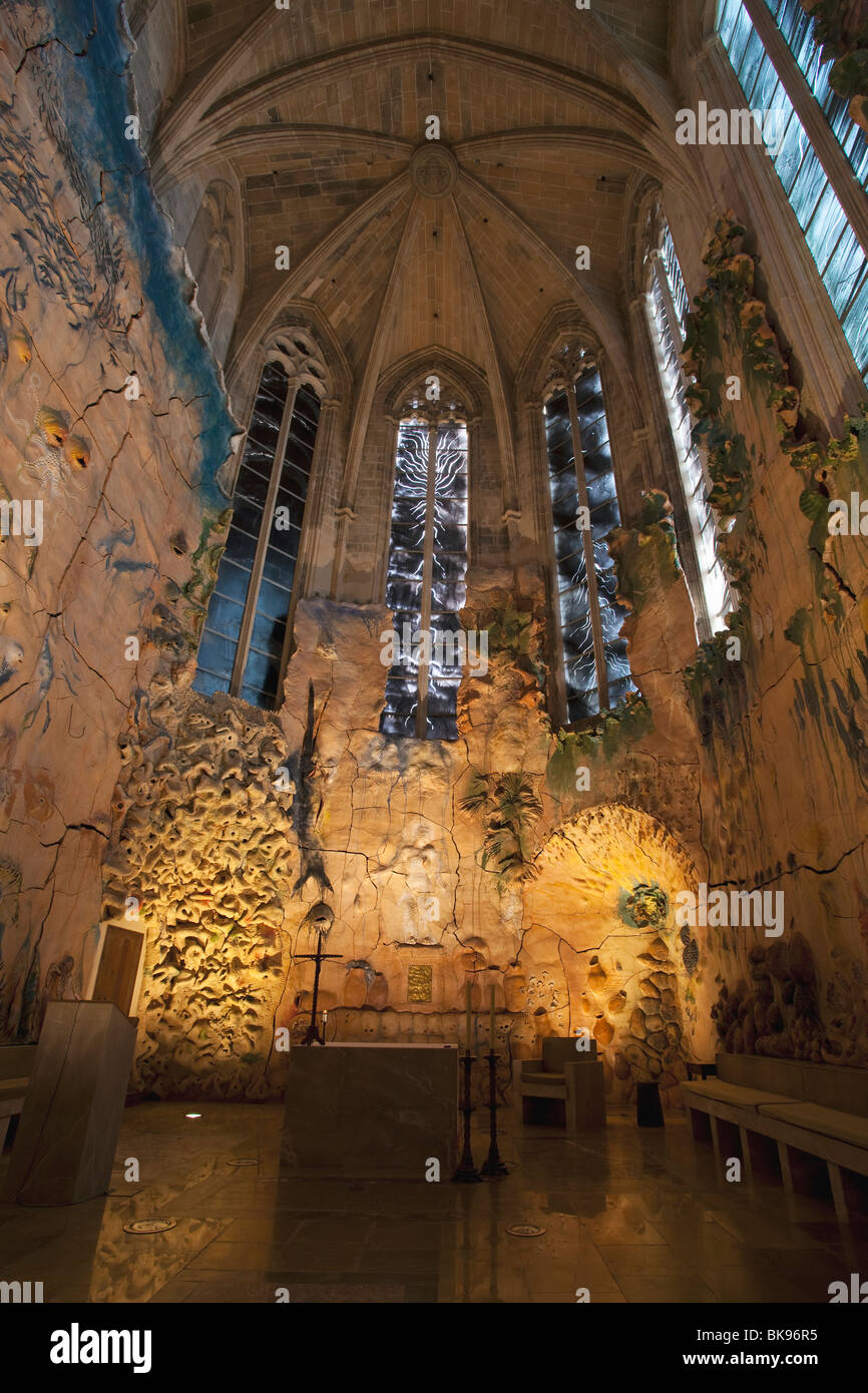 Cappella del Santissimo Sacramento di Miquel Barcelo in una cattedrale, la cattedrale di Palma, Palma di Maiorca, isole Baleari, Spagna Foto Stock