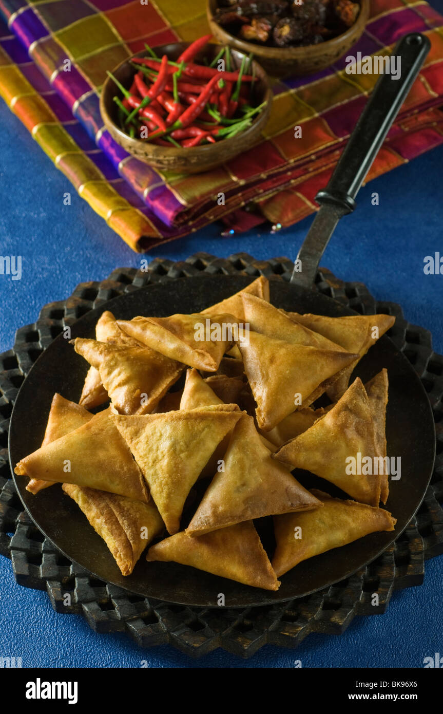 Samosa indiane Foto Stock