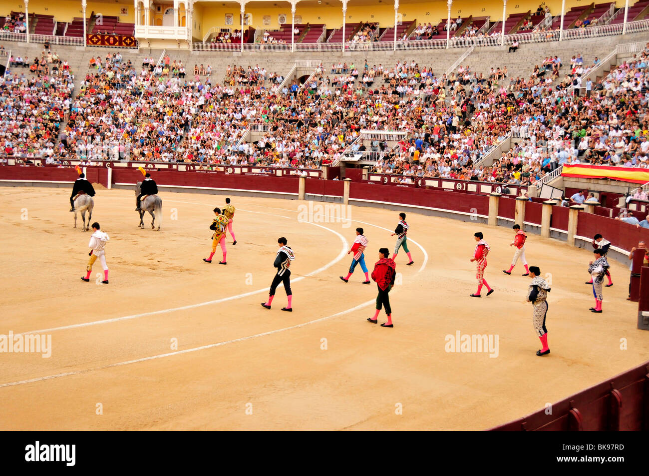 Entrata dei toreri, paseíllo, in Arena Las Ventas di Madrid, Spagna, Penisola Iberica, Europa Foto Stock