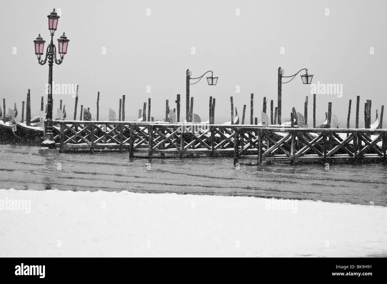 Alta marea a Venezia, Italia. Foto Stock