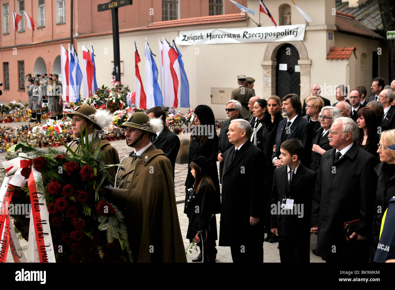 Il presidente polacco Lech Kaczynski e di sua moglie Maria i funerali a Cracovia (18.04.2010) dopo un incidente aereo a Smolensk (10.04.2010) Foto Stock