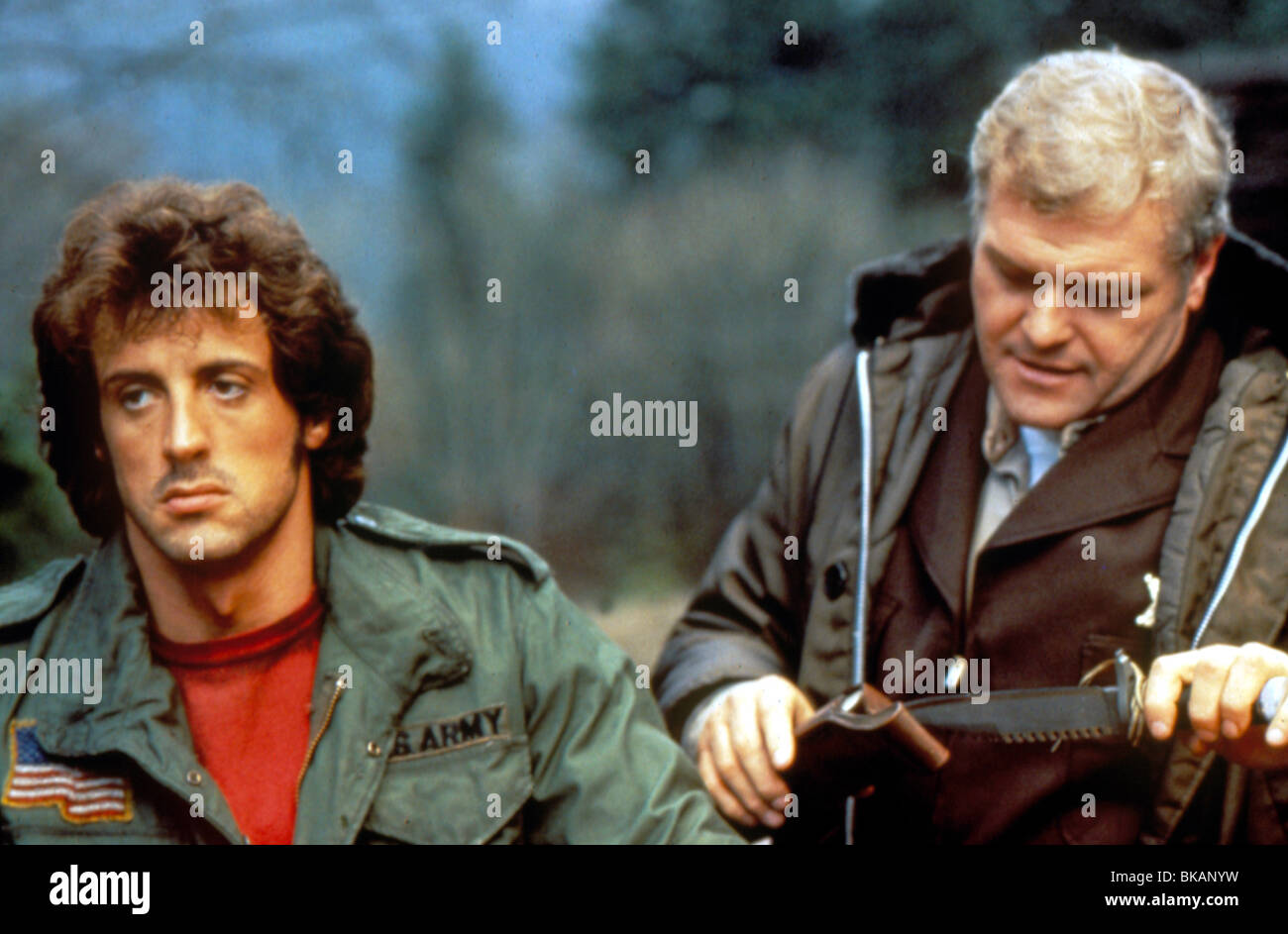 RAMBO: FIRST BLOOD (1982) SYLVESTER STALLONE, BRIAN DENNEHY FSTB 001 MOVIESTORE COLLECTION LTD Foto Stock