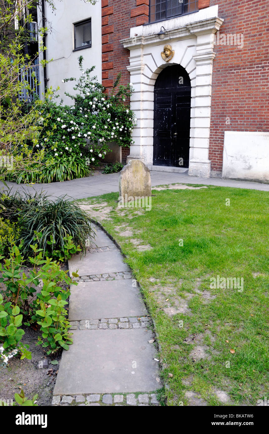 Chiesa di Sant'Anna e san Agnese Gresham Street costruita da Christopher Wren ora utilizzato dai Luterani City di Londra Inghilterra REGNO UNITO Foto Stock