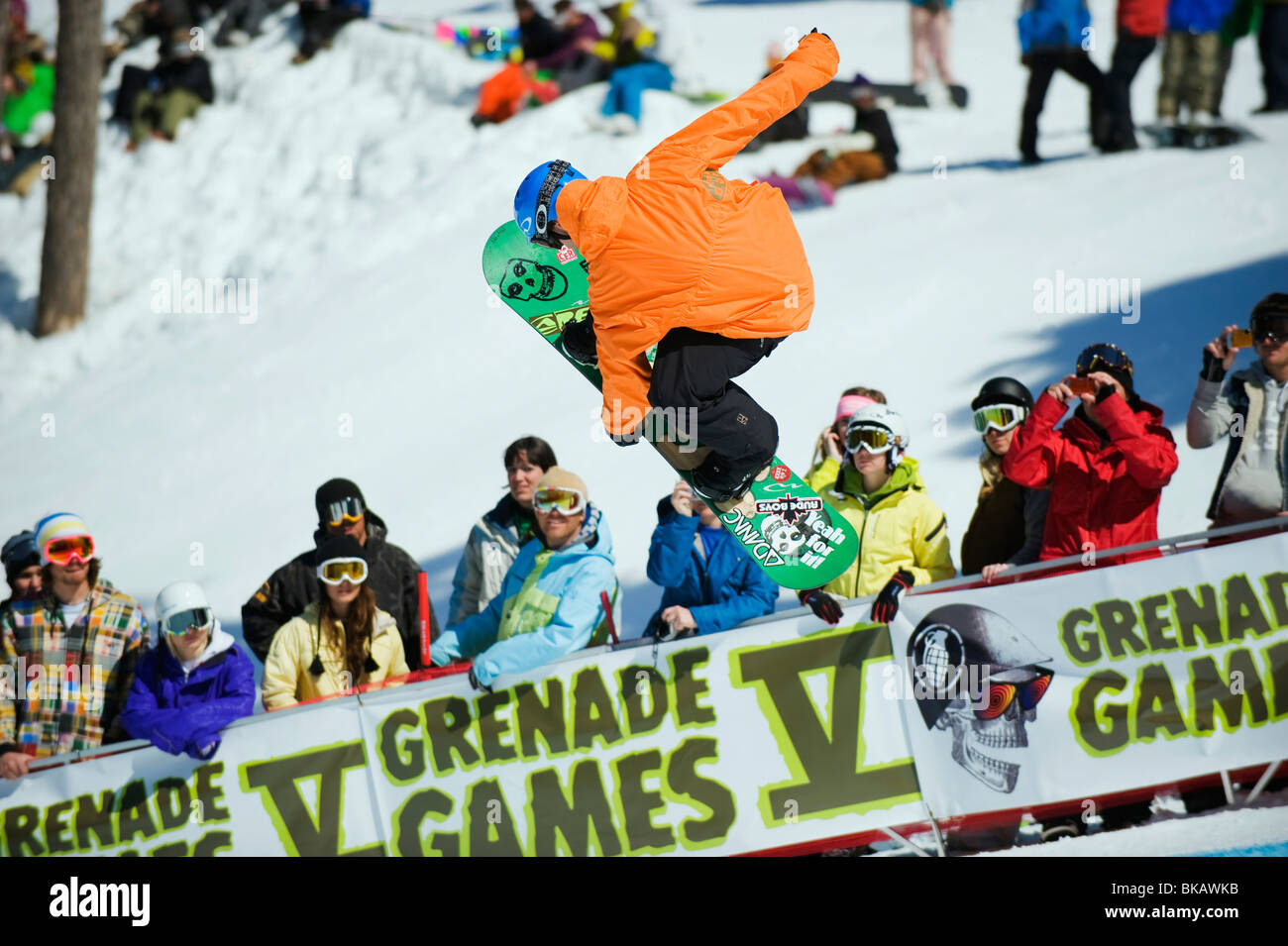 Telus Ski Festival half pipe snowboard competition 2009 Whistler ski resort di montagna il luogo per il 2010 Giochi Olimpici Invernali in Canada Foto Stock