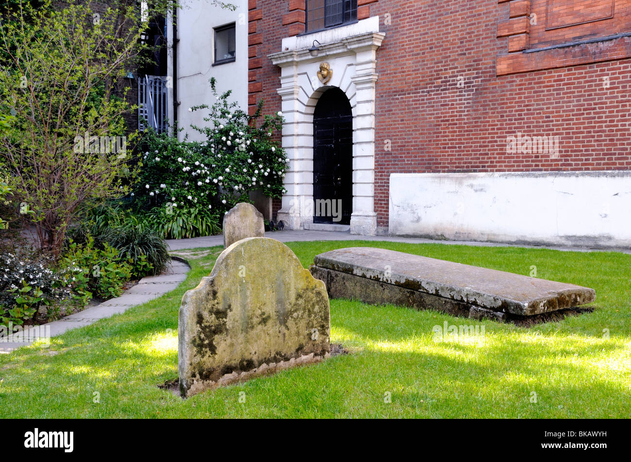 Chiesa di Sant'Anna e san Agnese Gresham Street costruita da Christopher Wren ora utilizzato dai Luterani City di Londra Inghilterra REGNO UNITO Foto Stock