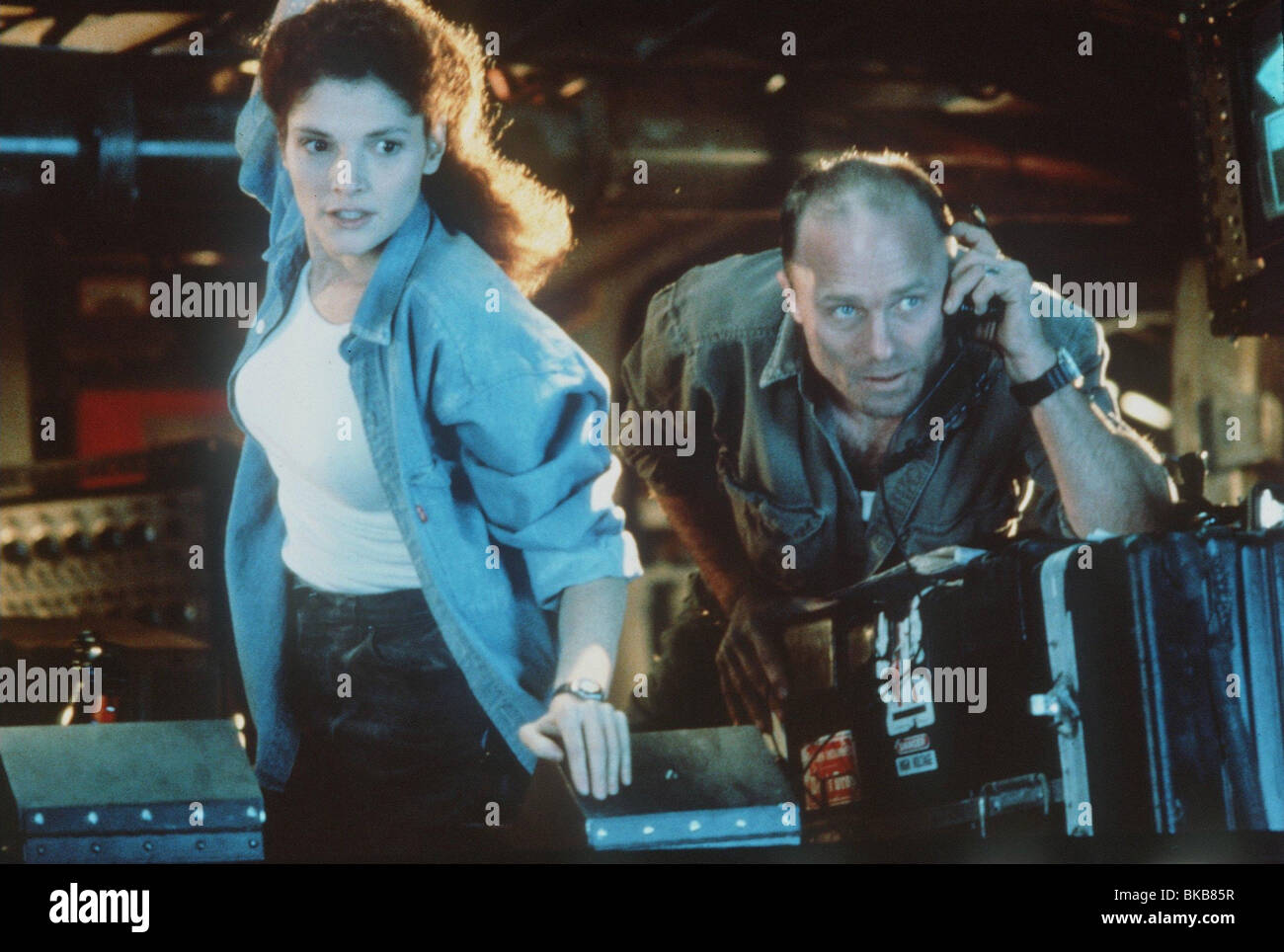 L'Abisso Anno: 1989 Regia: James Cameron Ed Harris, Maria Elisabeth Mastrantonio Foto Stock