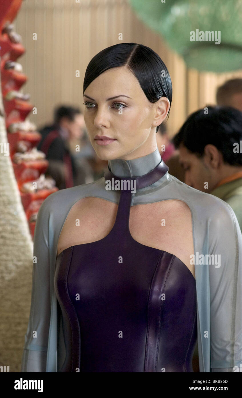 Aeon Flux Anno: 2005 - USA Direttore: Karyn Kusama Charlize Theron Foto Stock