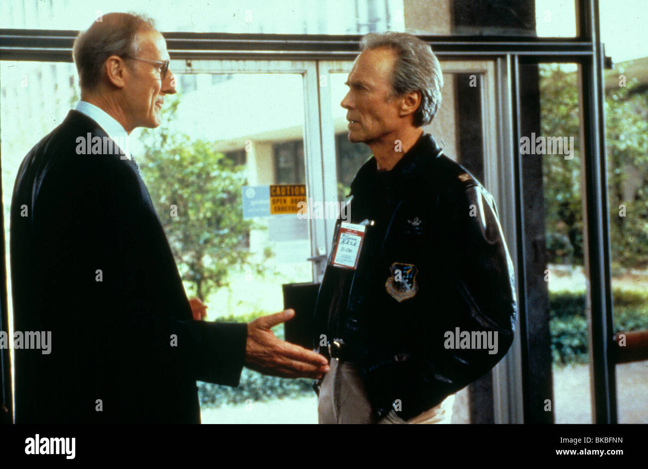 SPACE COWBOY (2000) di James Cromwell, Clint Eastwood SCOW 083 Foto Stock