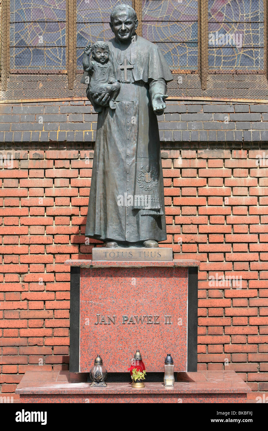 La statua di Papa Giovanni Paolo II a Danzica, Polonia Foto Stock