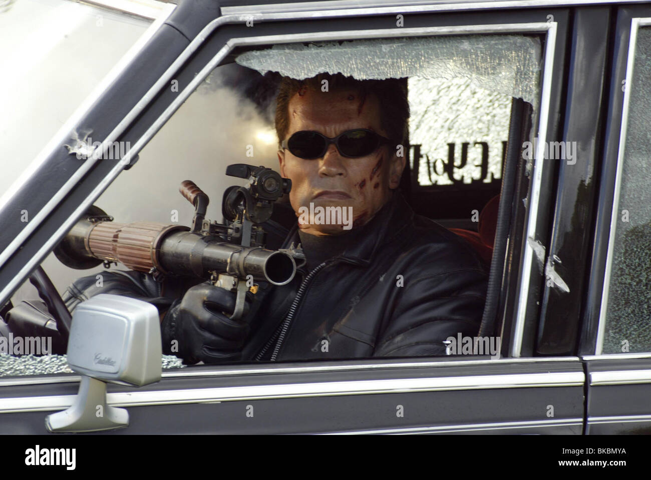 TERMINATOR 3: AUMENTO DELLE MACCHINE (2003) T3 (ALT) Arnold Schwarzenegger TMR3 001 6 Foto Stock