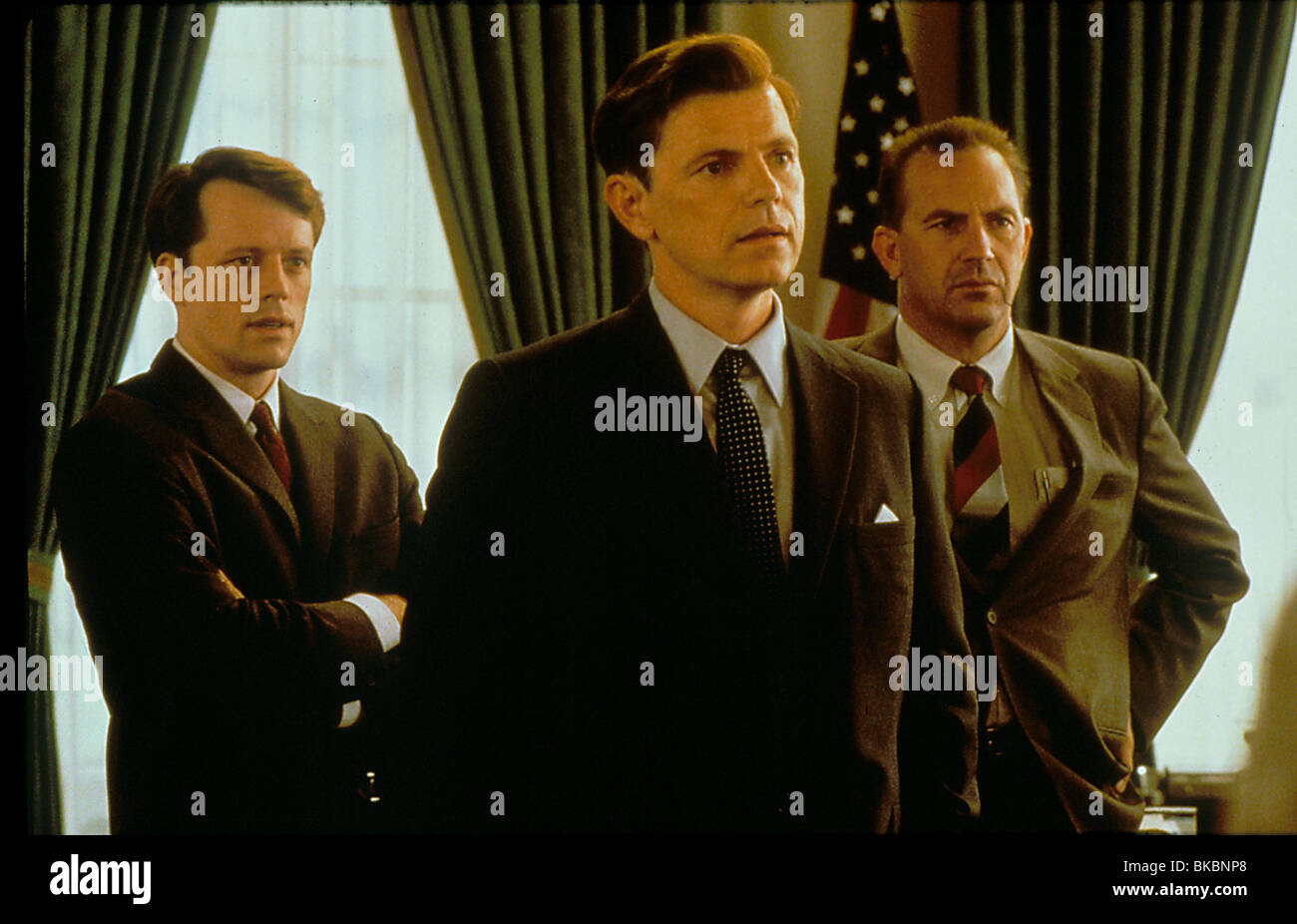 Tredici giorni (2000) 13 giorni (ALT) Steven Culp, Bruce Greenwood, Kevin Costner THDA 020 Foto Stock