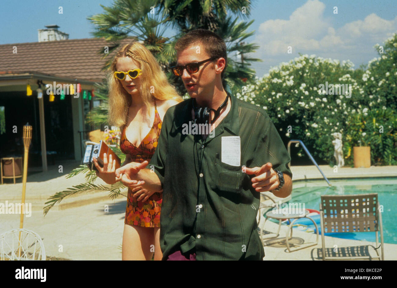 PAUL Thomas Anderson (DIR) O/S 'notti di boogie" (1997) con Heather Graham TSAN 003 Foto Stock