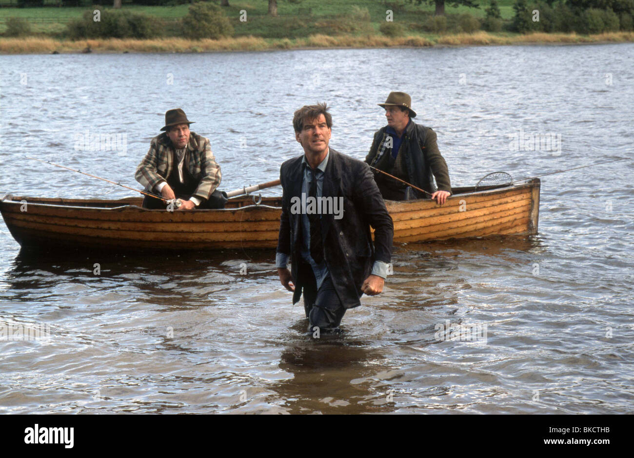 EVELYN (2002) STEPHEN REA, Pierce Brosnan, AIDAN QUINN EVEL 001 255 Foto Stock