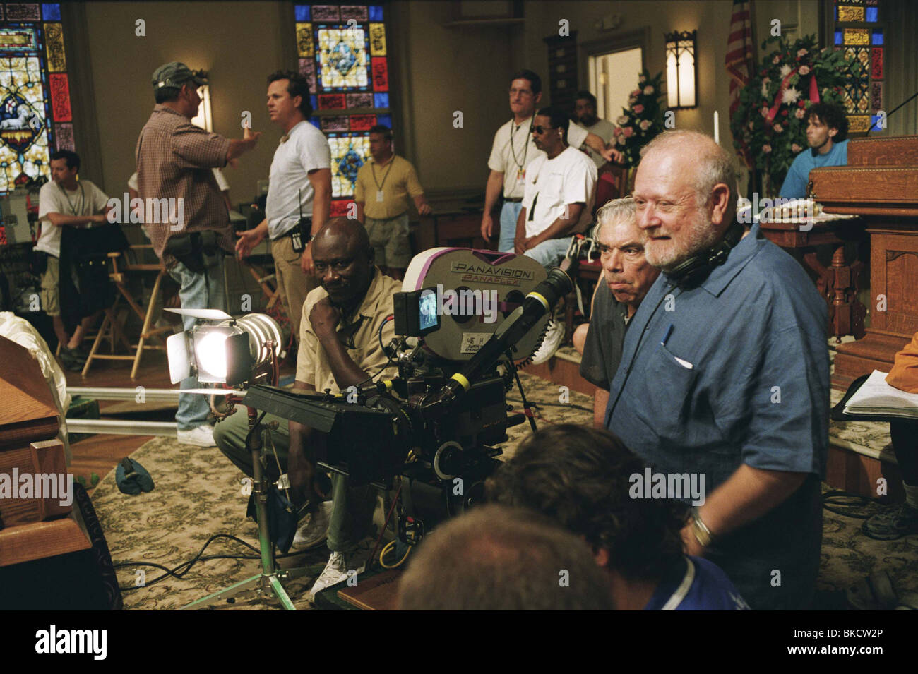 Le riprese di produzione (ALT) ubicazione (ALT) dietro le quinte (ALT) SUL SET (ALT) O/S " La lotta contro le tentazioni" (2003) con Foto Stock